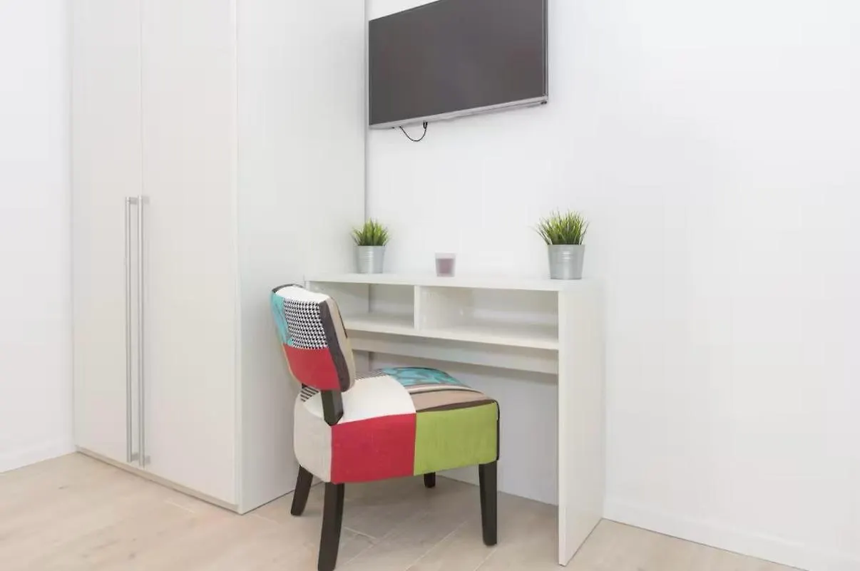 New Near Beach Apartments 123 Split Croatia