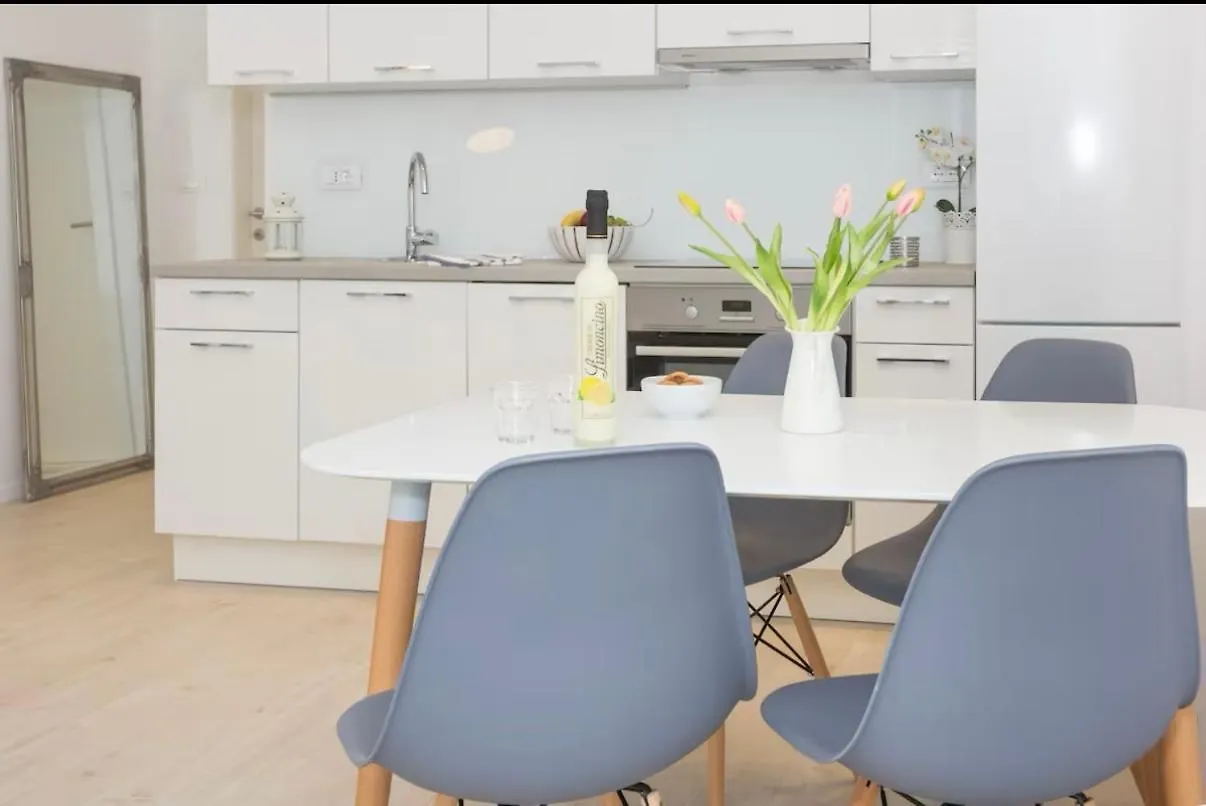 New Near Beach Apartments 123 Split Croatia